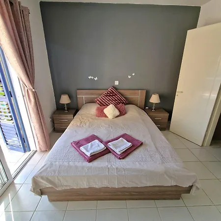 Ferienhaus Cosy Townhouse Universal Paphos