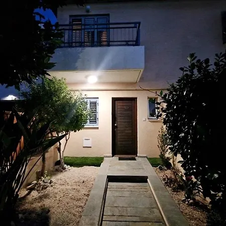 Cosy Townhouse Universal * Пафос