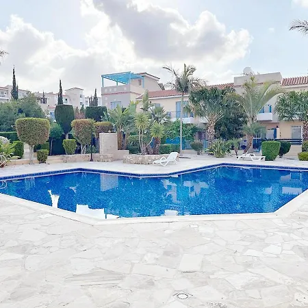 Cosy Townhouse Universal Vakantiehuis *