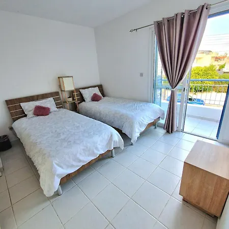 Cosy Townhouse Universal Vakantiehuis